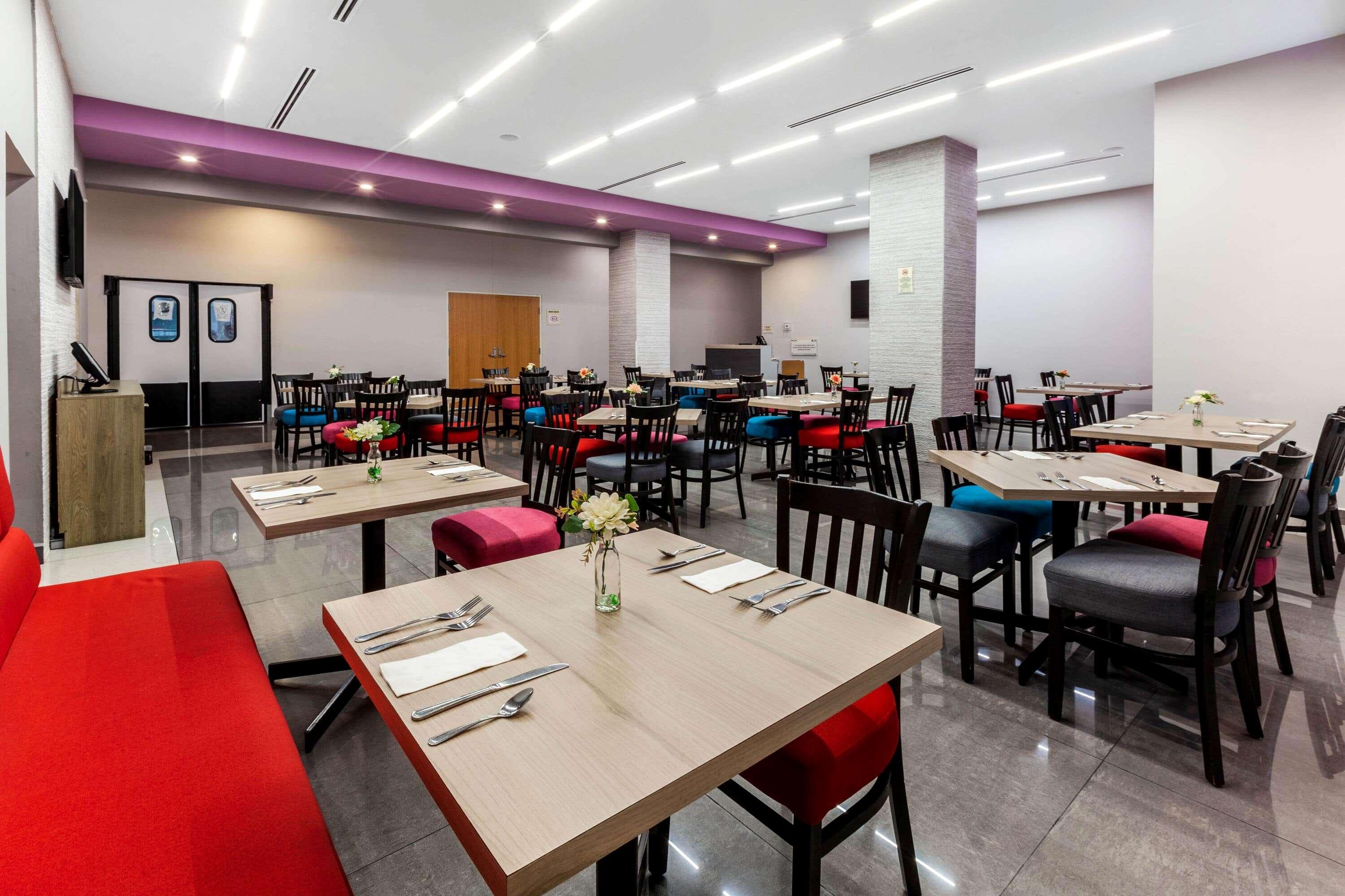 Chn Hotel Monterrey Aeropuerto, Trademark By Wyndham Apodaca Ngoại thất bức ảnh