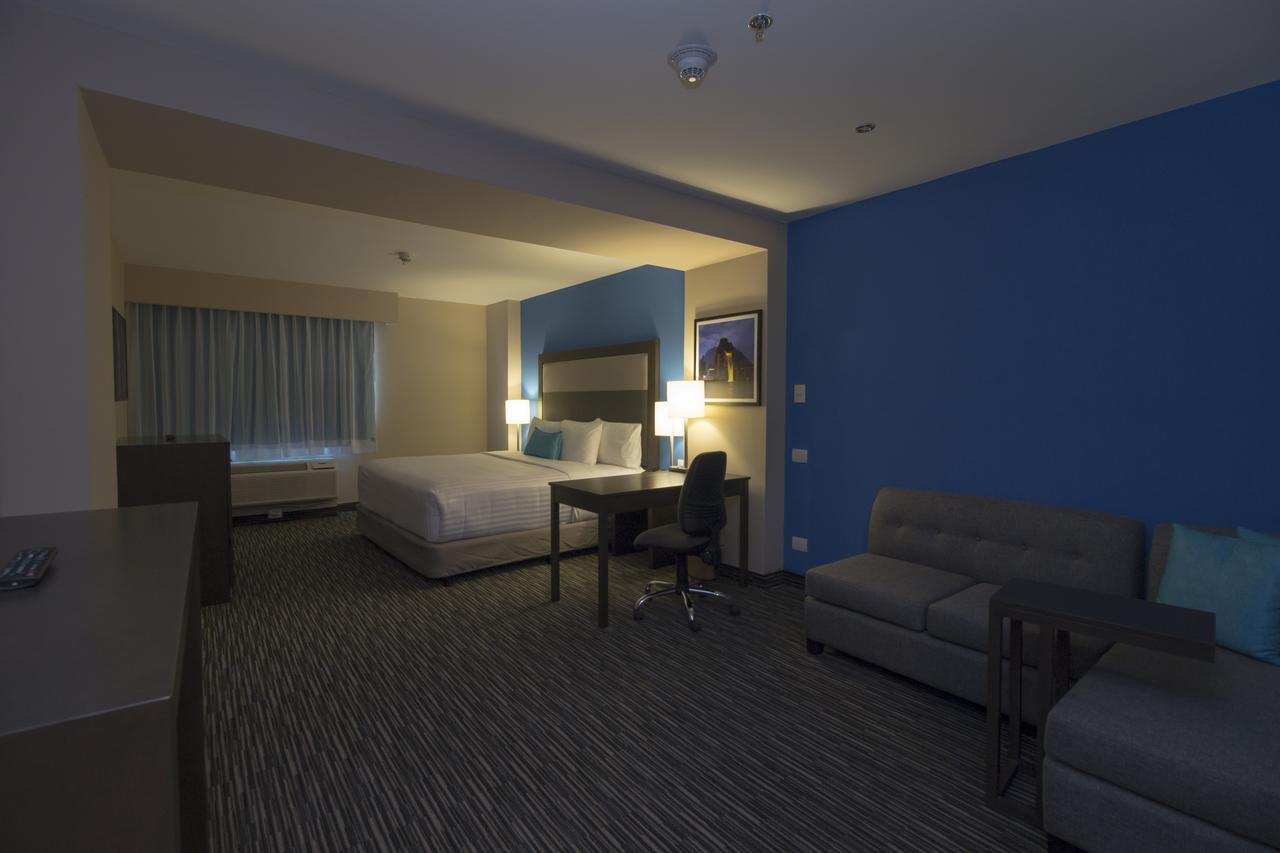 Chn Hotel Monterrey Aeropuerto, Trademark By Wyndham Apodaca Ngoại thất bức ảnh
