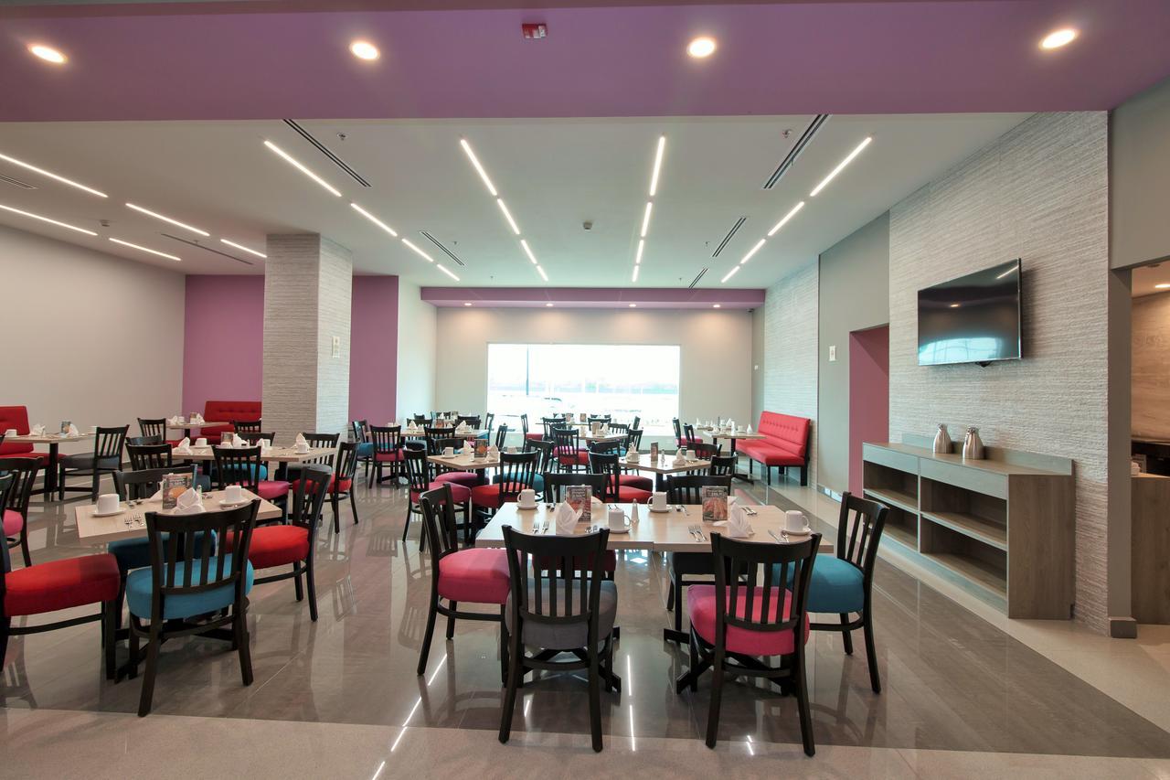 Chn Hotel Monterrey Aeropuerto, Trademark By Wyndham Apodaca Ngoại thất bức ảnh