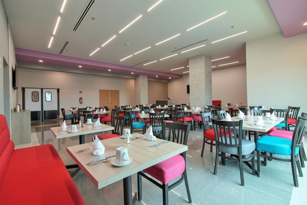 Chn Hotel Monterrey Aeropuerto, Trademark By Wyndham Apodaca Ngoại thất bức ảnh